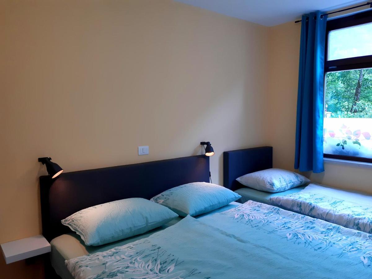 Socaland Apartmaji ภายนอก รูปภาพ