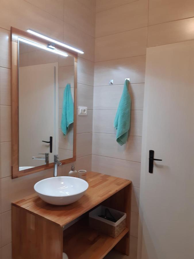 Socaland Apartmaji ภายนอก รูปภาพ